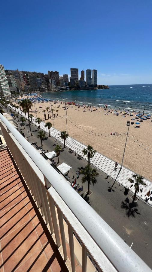 Апартаменты Edificio La Goleta Бенидорм Экстерьер фото